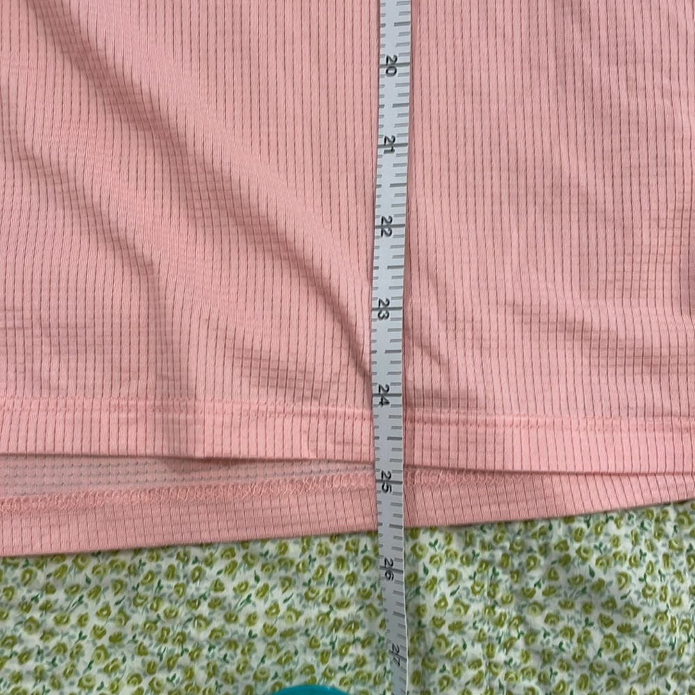 Athletic Top - image 6